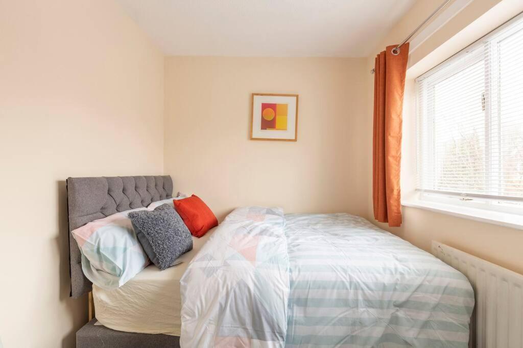 New Manchester Getaway Home - Free Gated Parking With Fob Eksteriør bilde